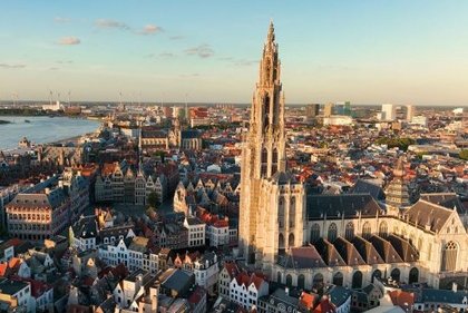 Dom (Onze-Lieve-Vrouwekathedraal)