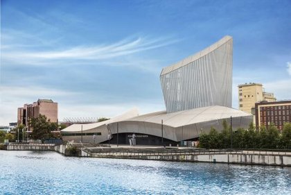 Moderne Architektur und Kriegsgeschichte im Imperial War Museum North