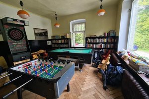 Aufenthalts- und Spieleraum