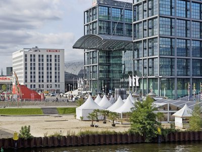MEININGER Berlin Hauptbahnhof