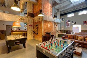 Lounge & Game-Ecke