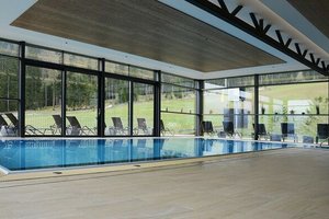 Indoor-Pool