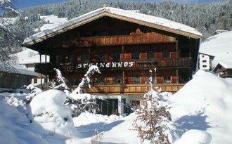 Außenansicht Steinerhof