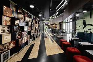 Bar- und Loungebereich
