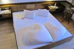 Zimmerbeispiel Altbau Pressmind Bild-ID : 1097225