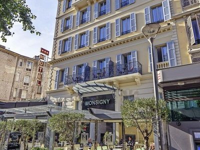 Hotel Monsigny