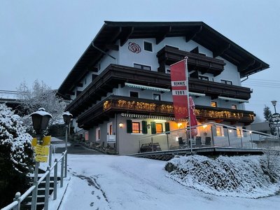 Hotel Wildrose