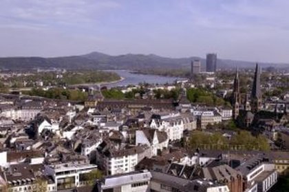 Panoramablick auf Bonn während einer Klassenfahrt an den Niederrhein