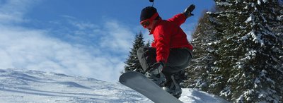 Ski Klassenfahrt Allgäu Kleinwalsertal Skilager Allgäu-Kleinwalsertal