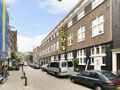 Hans Brinker Hostel