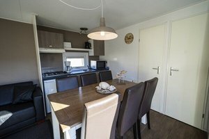 Beispiel Küchenzeile & Essbereich Pressmind Bild-ID : 3976388