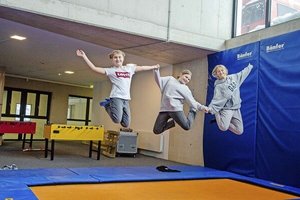 Indoortrampolin und Tischfußball Pressmind Bild-ID : 1761262