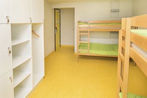 Zimmerbeispiel Mehrbettzimmer Pressmind Bild-ID : 3893318