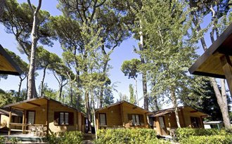 Bungalow Außenansicht Pressmind Bild-ID : 1071240