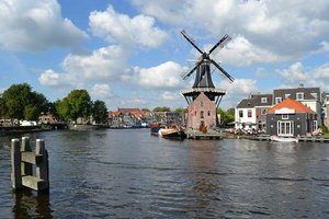Molen De Adriaan