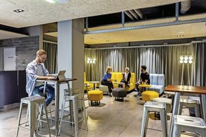 Lobby Pressmind Bild-ID : 1351745
