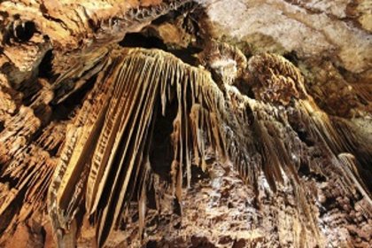 Baredine-Tropfsteinhöhle