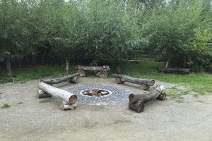 Feuerstelle am Camping Pod Areal Pressmind Bild-ID : 2119468