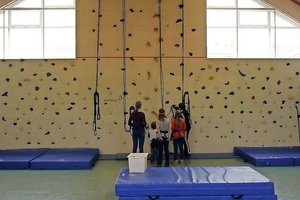 Schnupperklettern in der Turnhalle Pressmind Bild-ID : 1228811