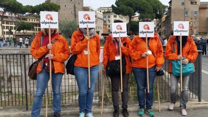 alpetour-Mitarbeitende begleiten Großgruppe in Rom