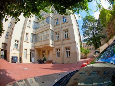 Hotel Louis Leger