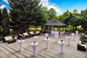 Terrasse im Grünen