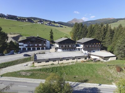 Hotel Meransnerhof