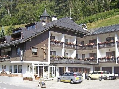 Hotel Ahrntalerhof