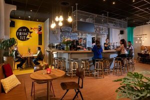 Restaurant - Bar