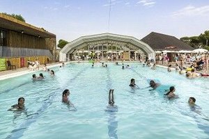 Einer von mehreren Pools Pressmind Bild-ID : 2692887