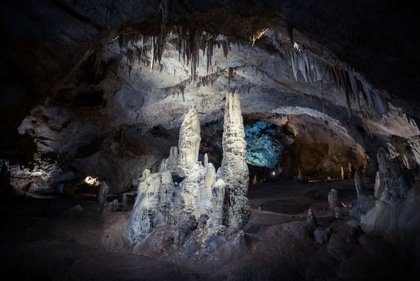 Tropfsteinhöhlen rund um Budapest